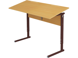 Столы с наклоном столешницы